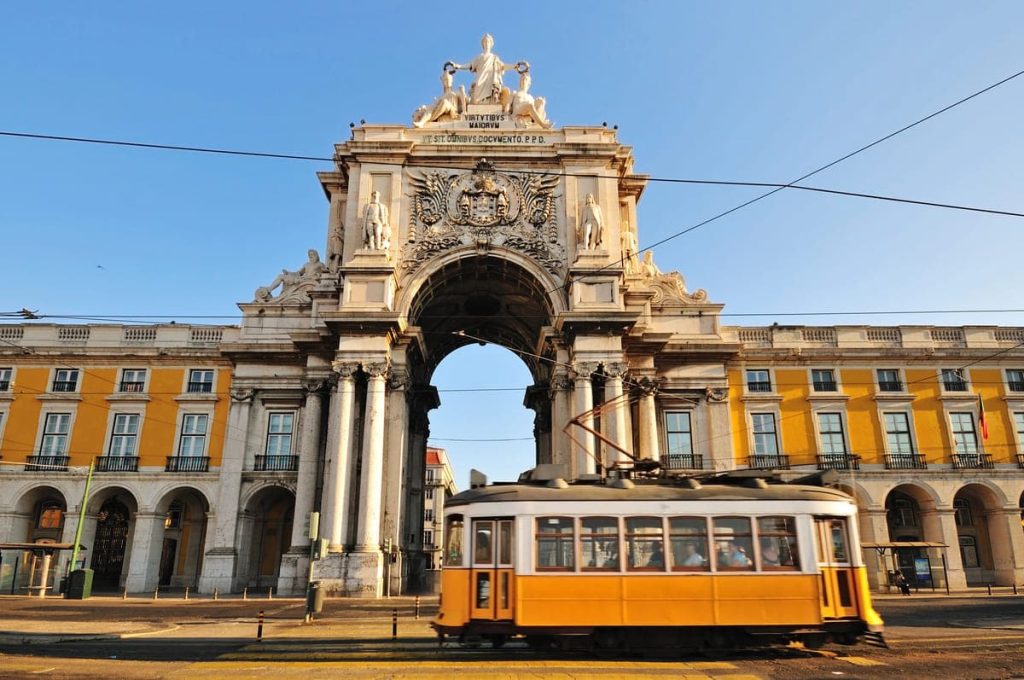 Lisbon Weather March What to Expect for Your Spring Visit KinVibes